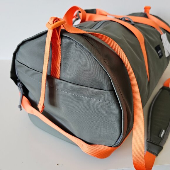 NWT LULULEMON Green Sage Orange All Day Essentials Duffle Bag Gym Travel 32L - Picture 5 of 16